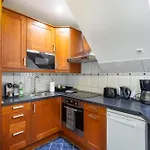 Br36 2-storey With Balcony And Ac * Budapest