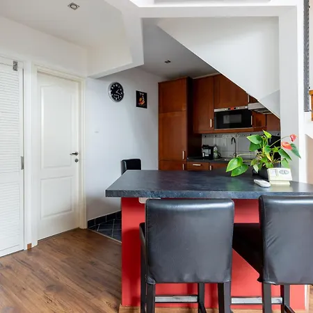 公寓 Br36 2-storey With Balcony And Ac 布达佩斯