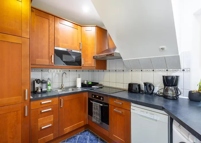 Br36 2-storey With Balcony And Ac * Budapest